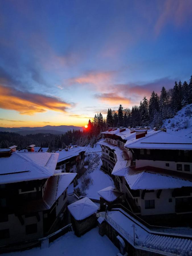 Viva 4-A-16 Ski To The Door Grand Monastery パンポロボ エクステリア 写真