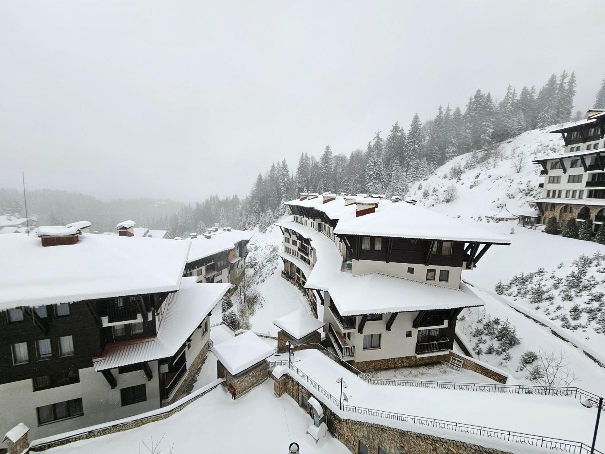 Viva 4-A-16 Ski To The Door Grand Monastery パンポロボ エクステリア 写真